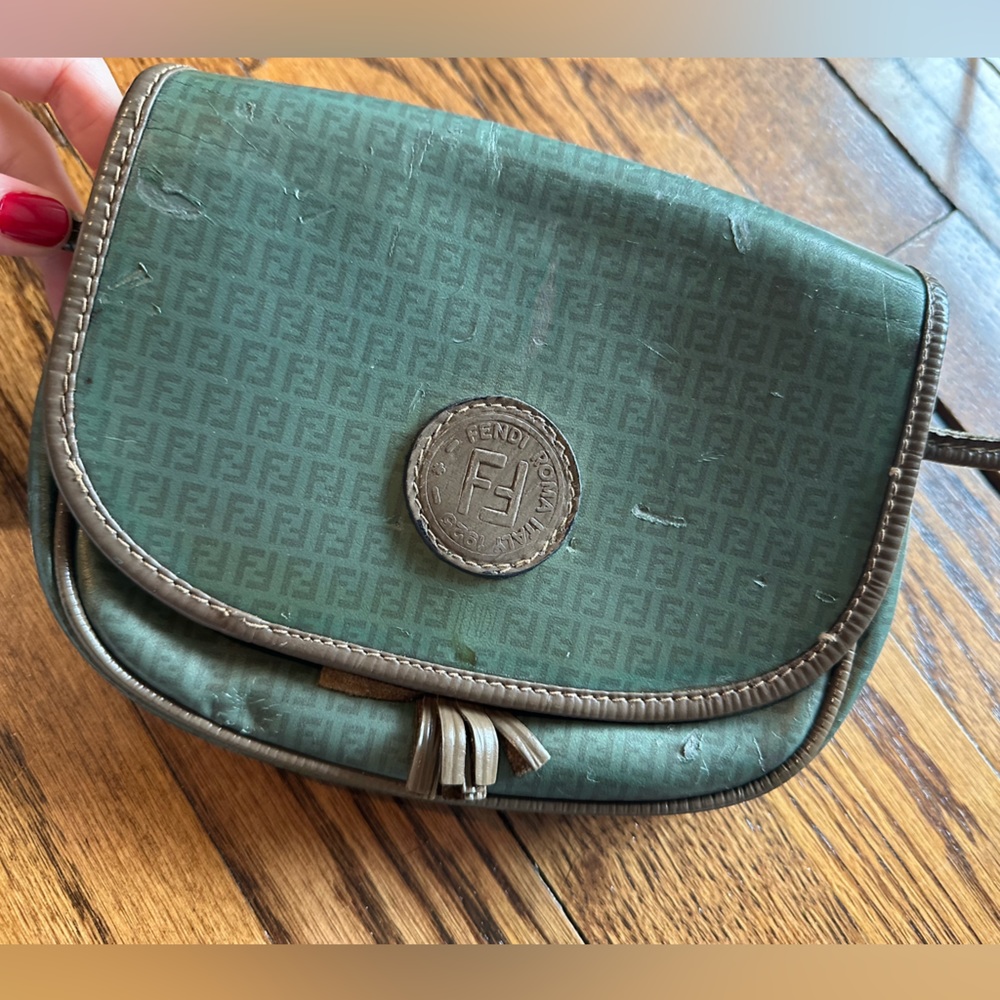 Fendi crossbody vintage bag